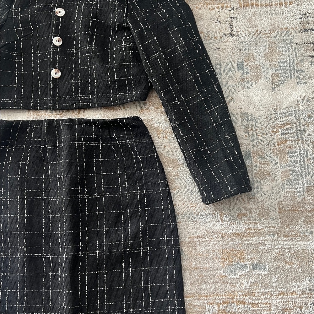 ‼️ Black and White Plaid Two-Piece Set ‼️ - Picture 3 of 5